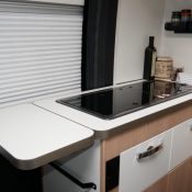 Wohnmobil kaufen neu Van-60DB Ansicht Küche